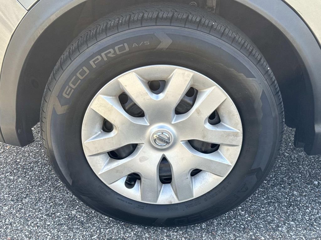 Certified 2018 Nissan Rogue Sport S image 11