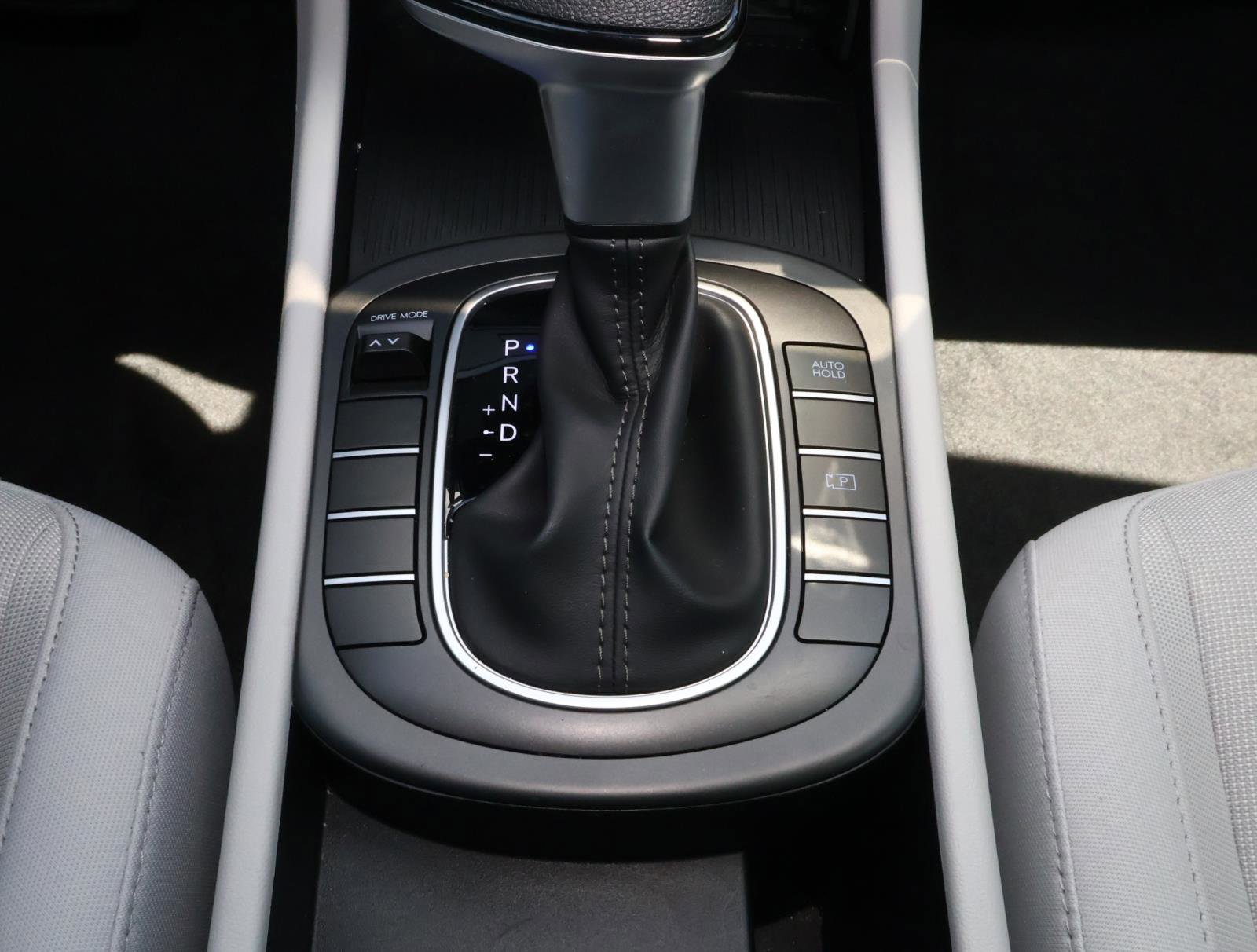 Certified 2026 Hyundai Kona SE FWD image 22
