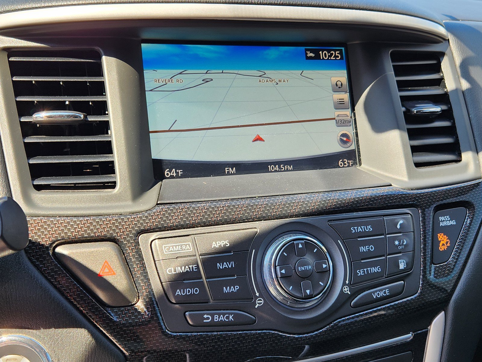 Used 2019 Nissan Pathfinder SL AWD/4WD image 21