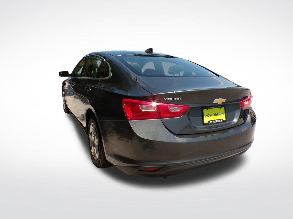 Used 2018 Chevrolet Malibu LS FWD image 3