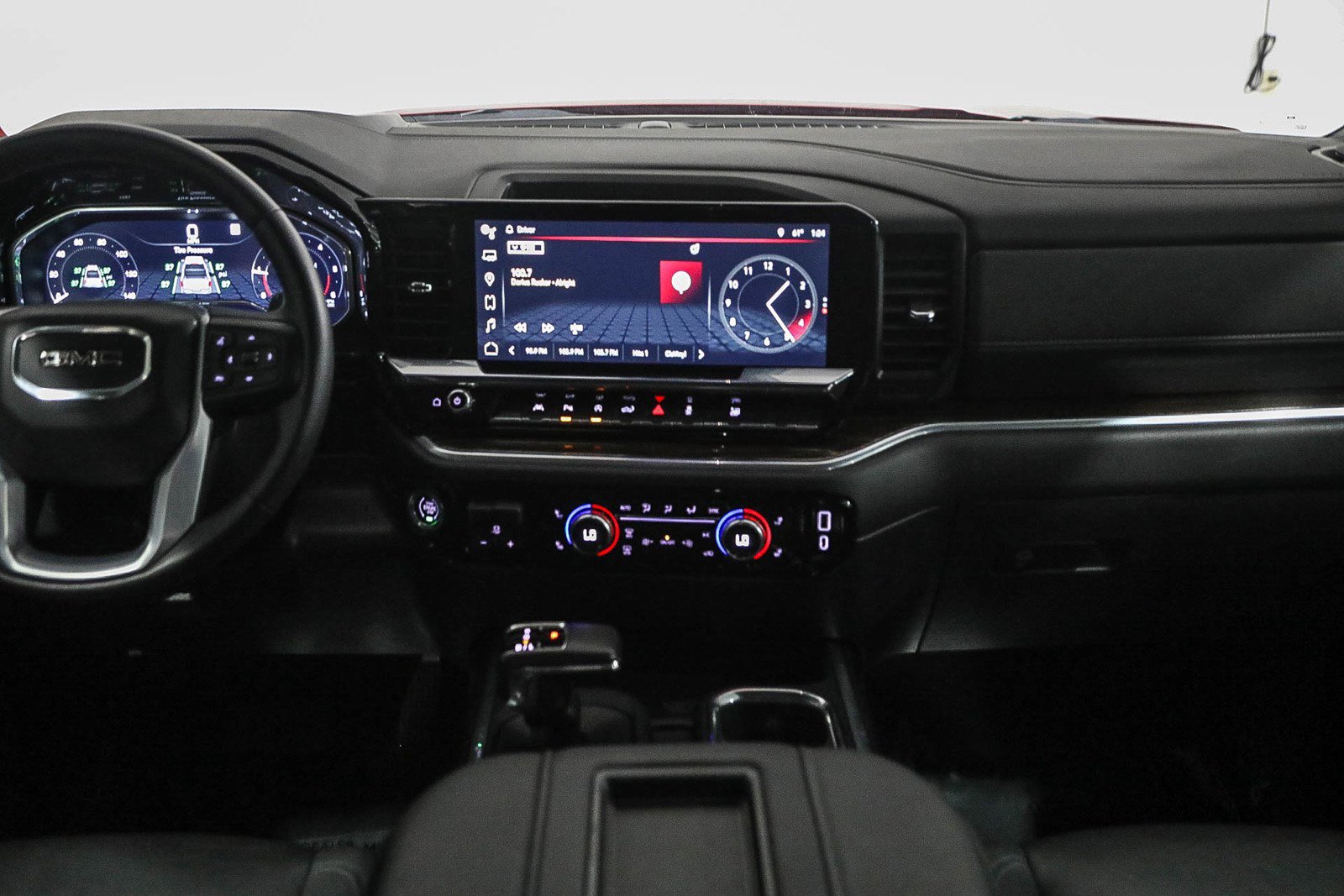 Used 2022 GMC Sierra 1500 Elevation w/ Elevation Premium Package image 13