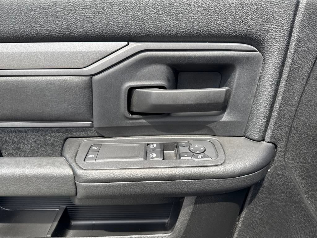 New 2025 RAM 3500 Tradesman image 18