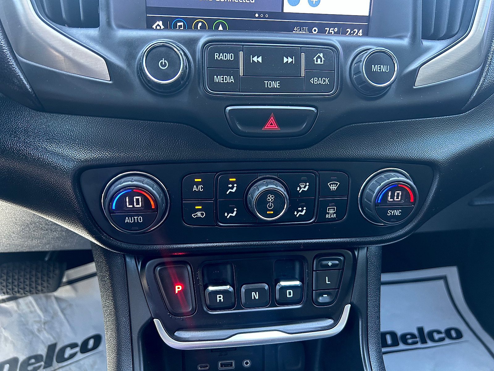 Used 2018 GMC Terrain Denali w/ Comfort Package FWD image 18