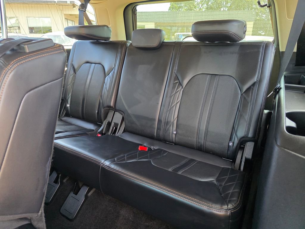 Used 2019 Ford Expedition Max Platinum AWD/4WD image 7