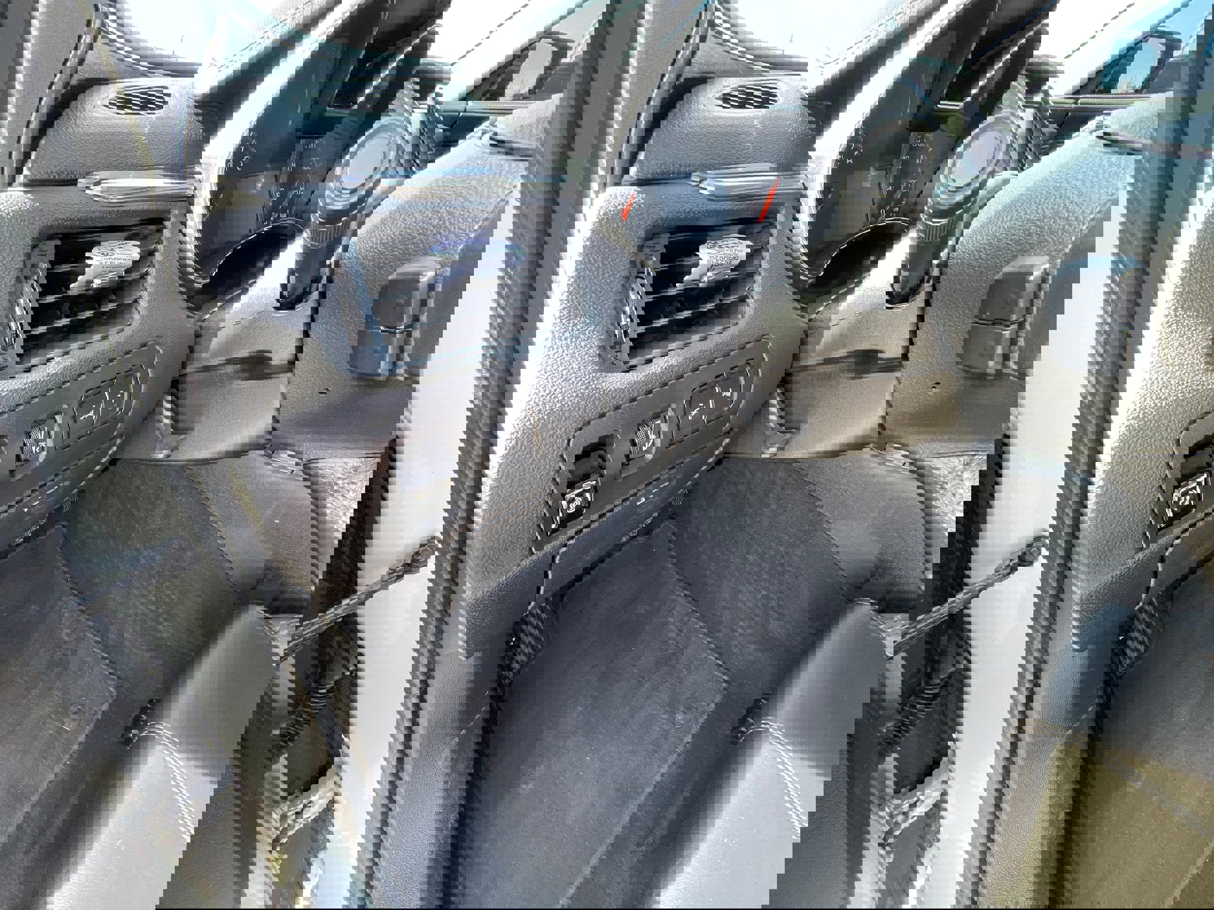 Used 2018 Chevrolet Impala Premier image 12