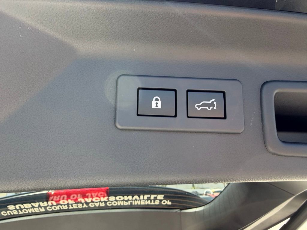 Used 2025 Subaru Forester Limited AWD/4WD image 8