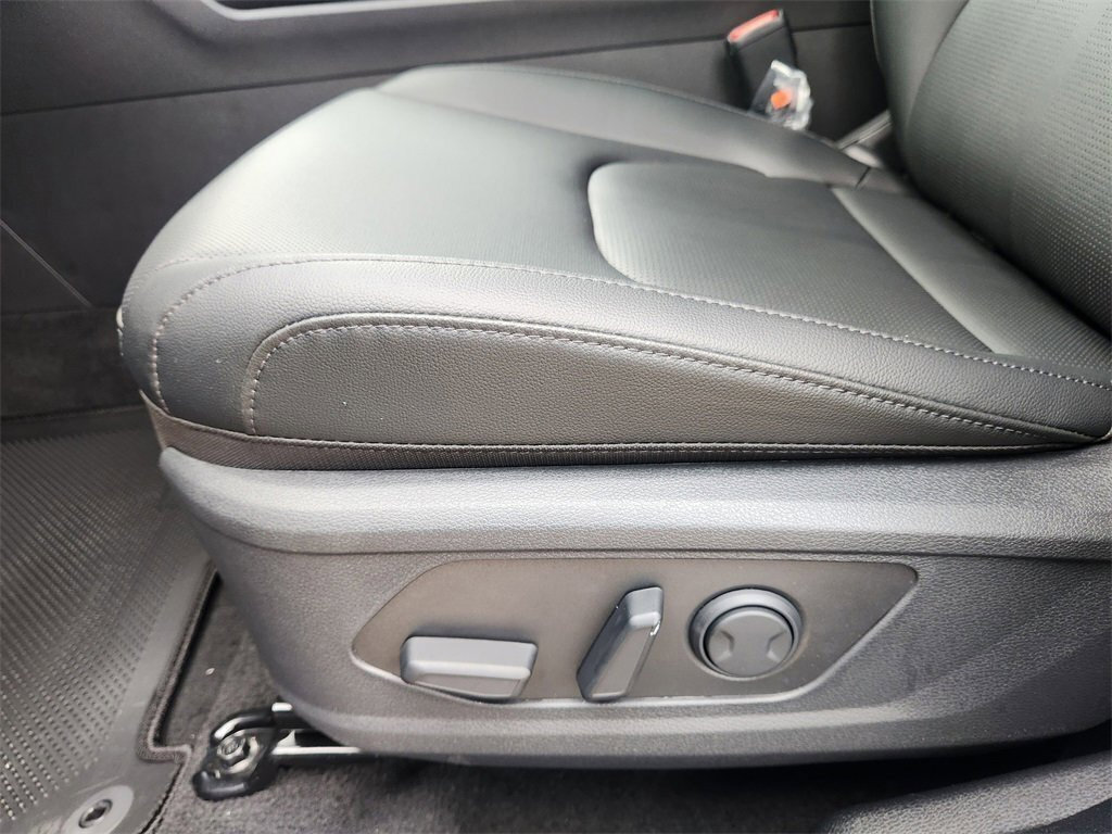 New 2026 Kia Sportage EX image 29