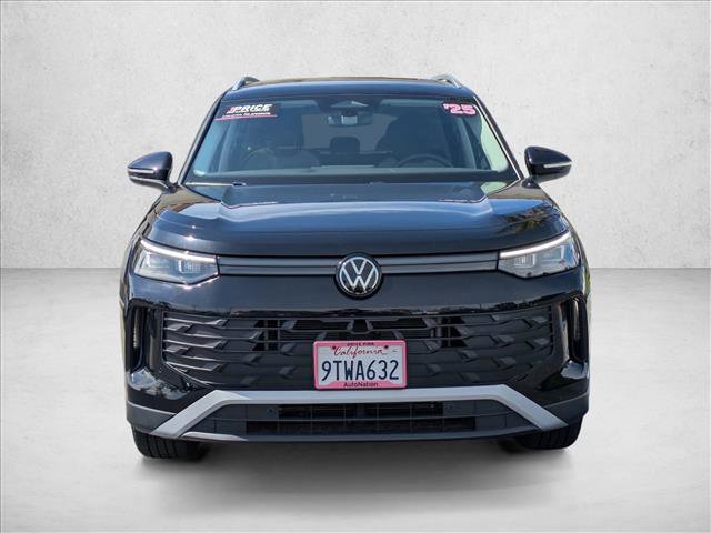 Used 2025 Volkswagen Tiguan S w/ 18" Wheel Package FWD video 2