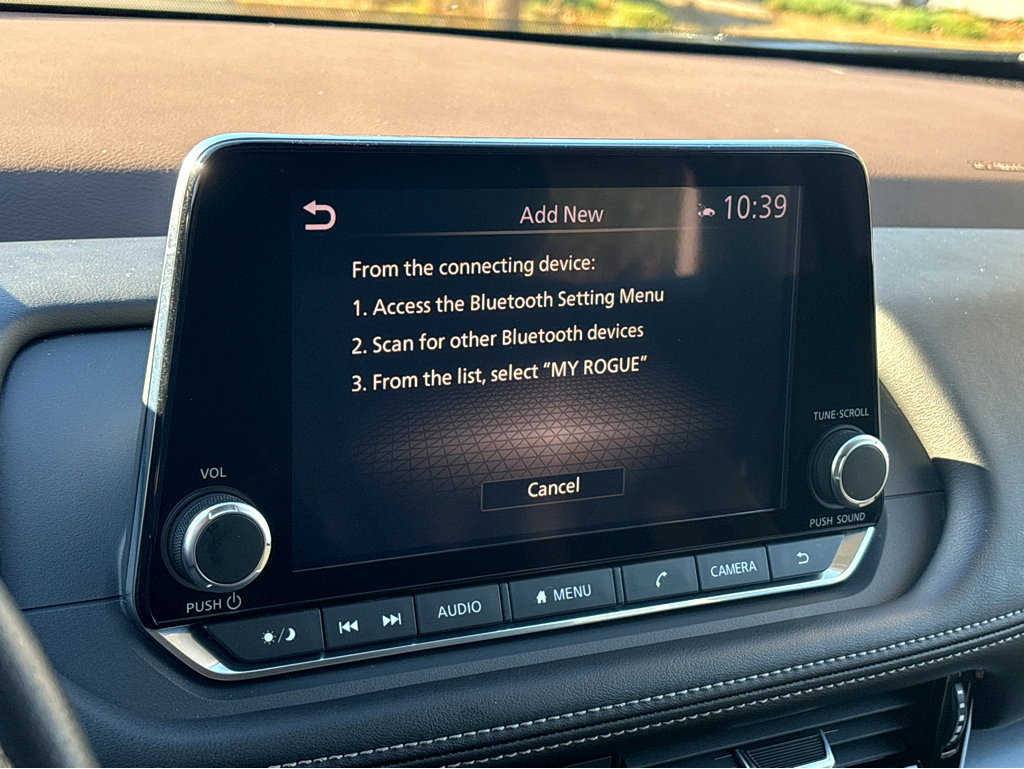 Used 2022 Nissan Rogue SV image 7