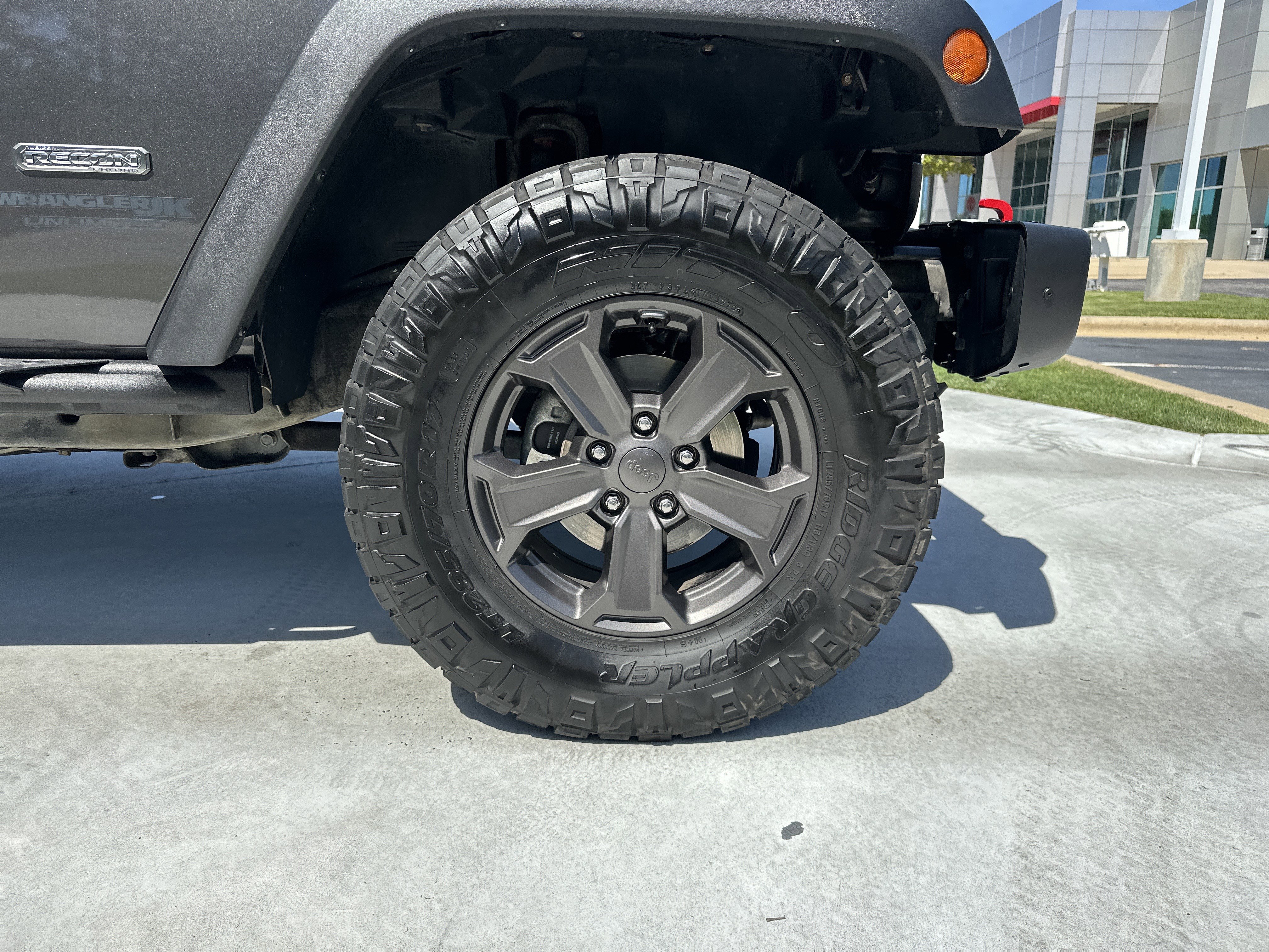 Used 2018 Jeep Wrangler Unlimited Rubicon image 13