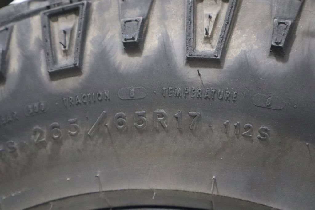 Used 2022 Chevrolet Colorado Z71 w/ Z71 Midnight Edition image 42