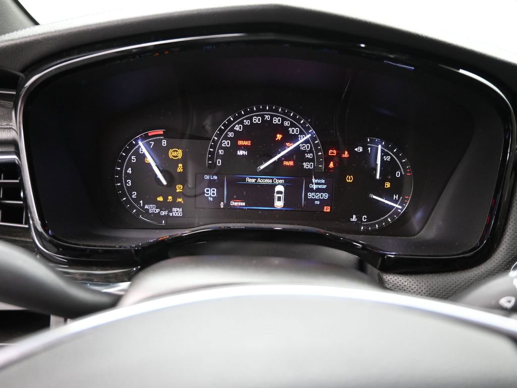 Used 2017 Cadillac XT5 Premium Luxury image 10