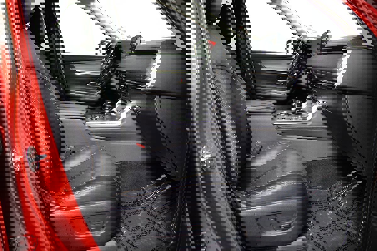 Used 2024 MAZDA CX-90 3.3 Turbo w/ Preferred Plus image 12