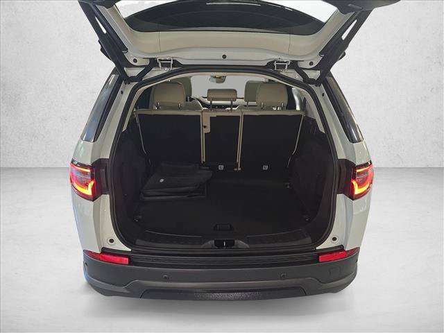 Used 2021 Land Rover Discovery Sport SE AWD/4WD image 12