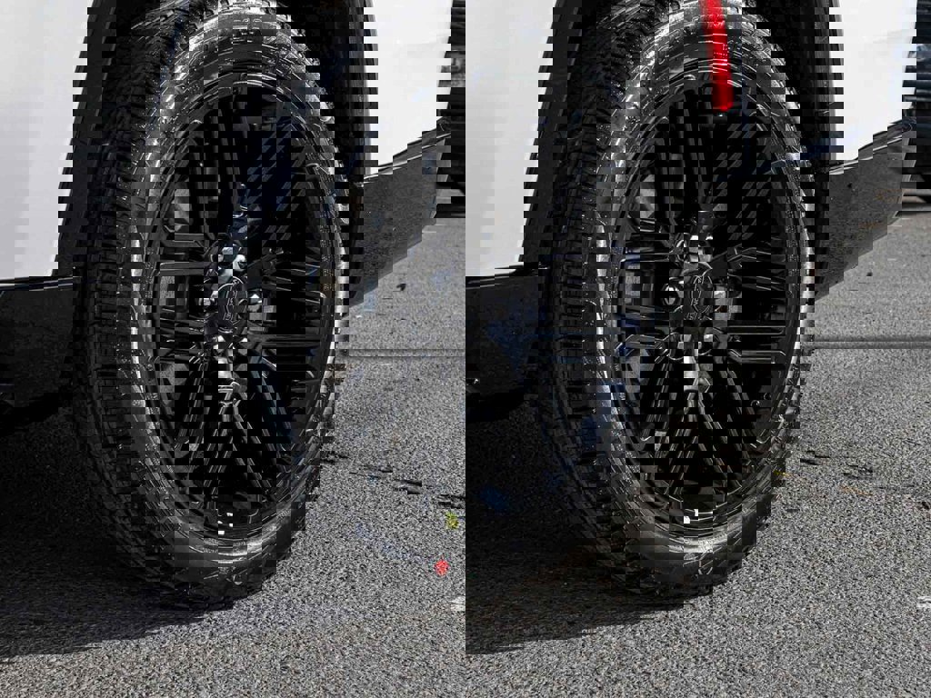 New 2025 Jeep Wagoneer Series II image 8