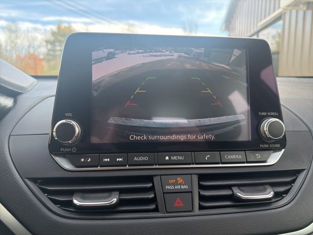 Used 2022 Nissan Altima 2.5 SV image 21