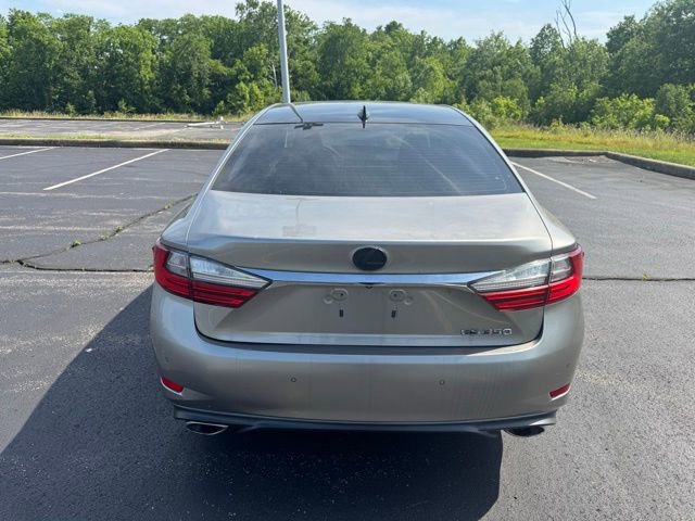 Used 2018 Lexus ES 350 w/ Luxury Package w/Wood Trim FWD image 4
