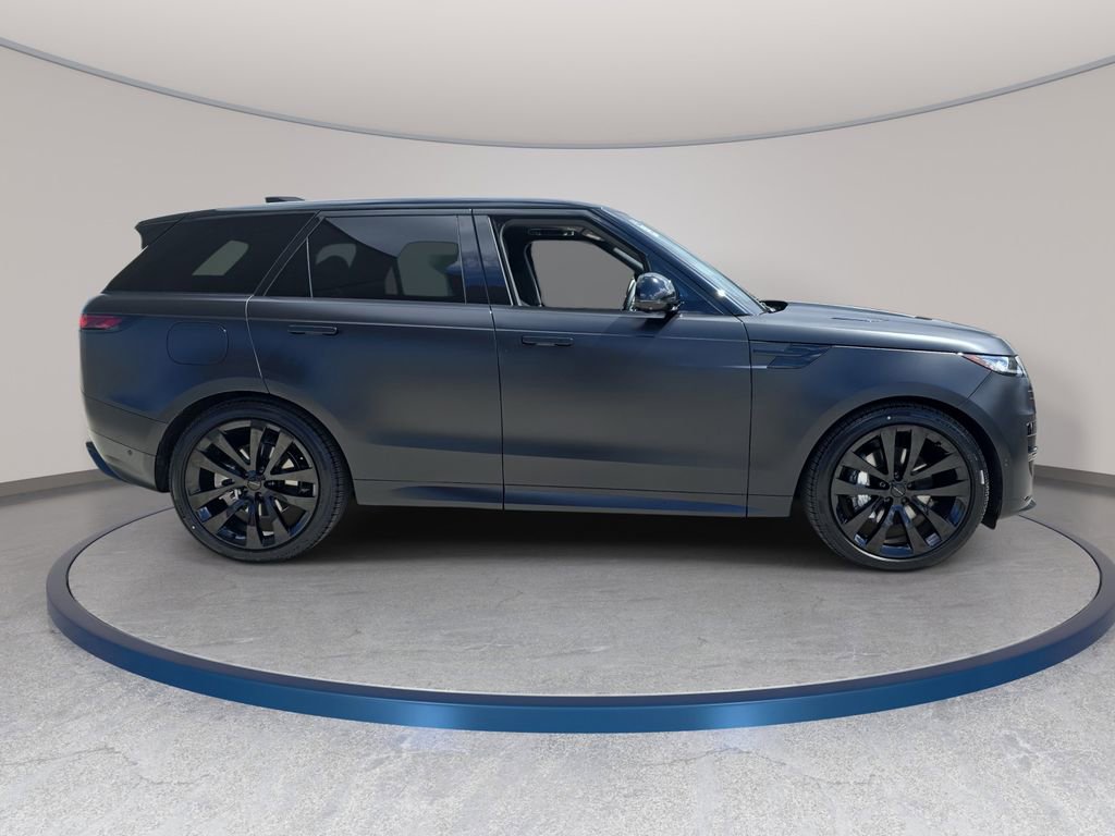 New 2026 Land Rover Range Rover Sport Dynamic SE AWD/4WD image 4