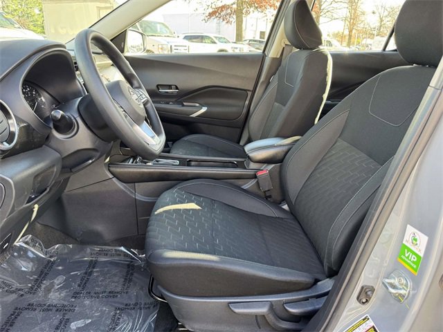 Used 2024 Nissan Kicks SV image 23