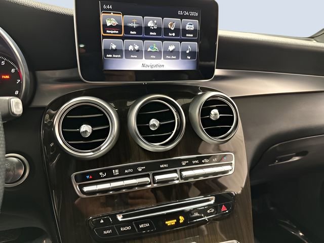 Used 2019 Mercedes-Benz GLC 300 4MATIC image 21