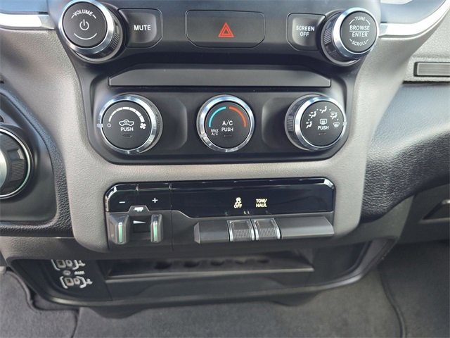 Used 2024 RAM 2500 Big Horn w/ Bed Utility Group image 31