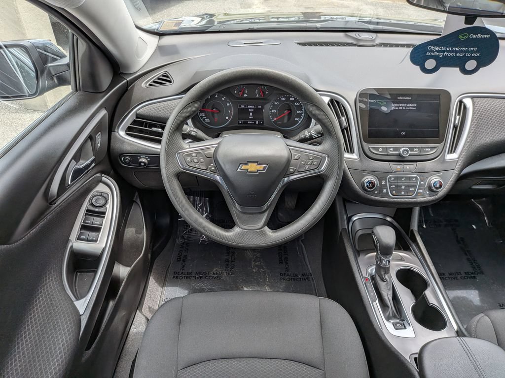Used 2023 Chevrolet Malibu LT FWD image 14