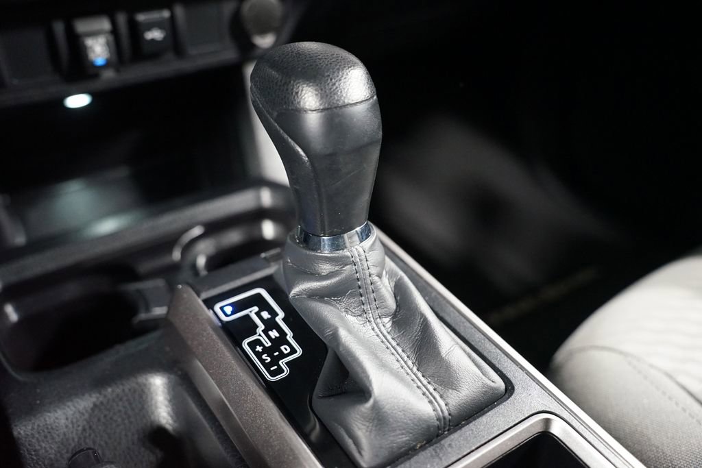 Certified 2023 Toyota Tacoma SR5 w/ Technology Package image 23