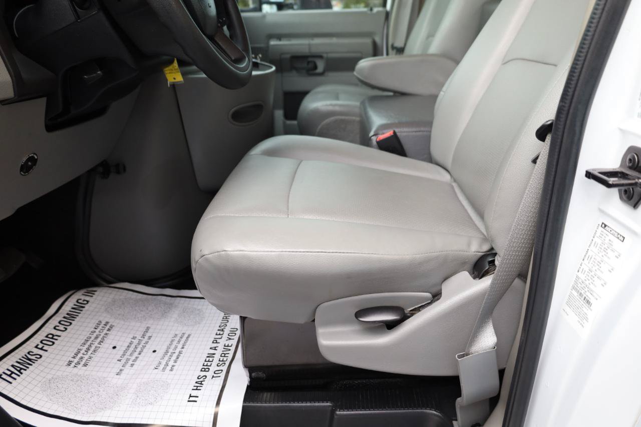 Used 2022 Ford E-350 and Econoline 350 Super Duty w/ Power Windows & Locks Group RWD image 6
