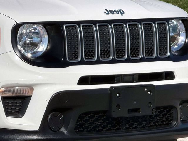 Certified 2023 Jeep Renegade Latitude AWD/4WD image 10