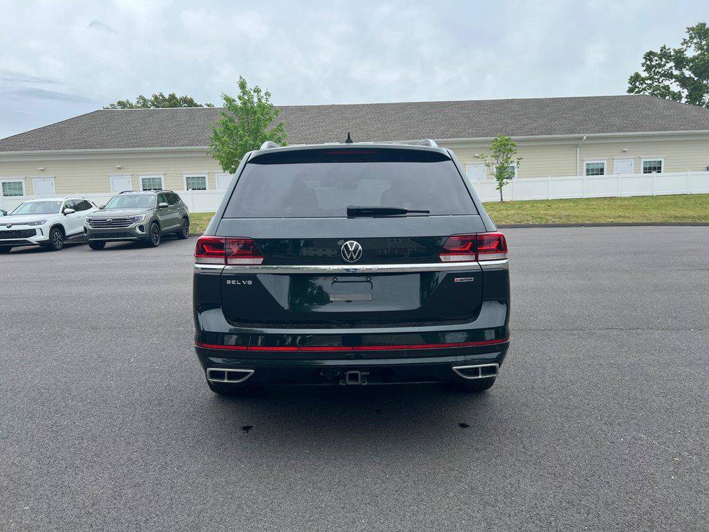 Certified 2021 Volkswagen Atlas SEL R-Line AWD/4WD image 4