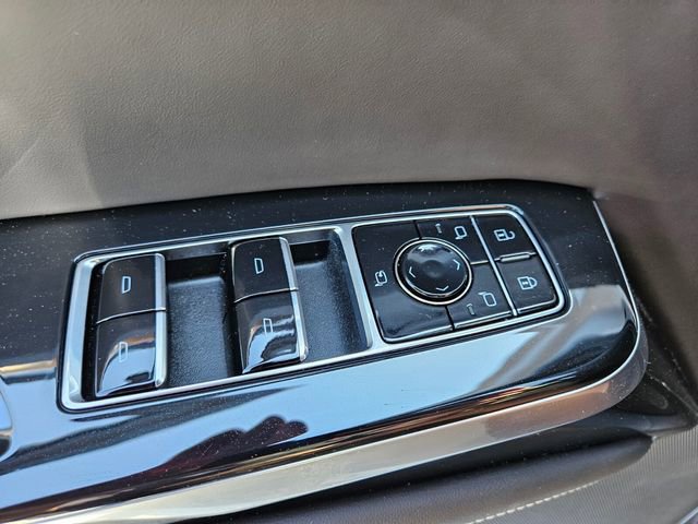 New 2026 Cadillac Escalade ESV Platinum Sport AWD/4WD image 30