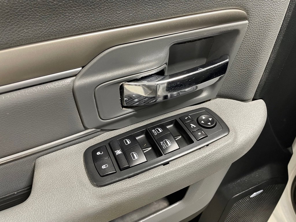 Used 2014 RAM 1500 Big Horn image 12