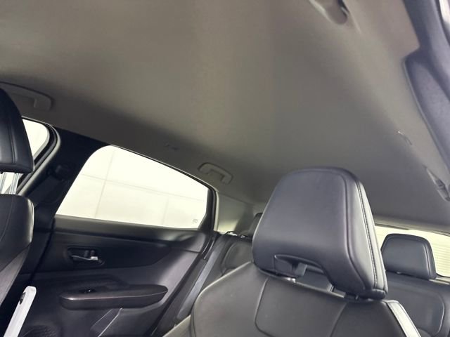 Used 2023 Nissan Ariya FWD image 12