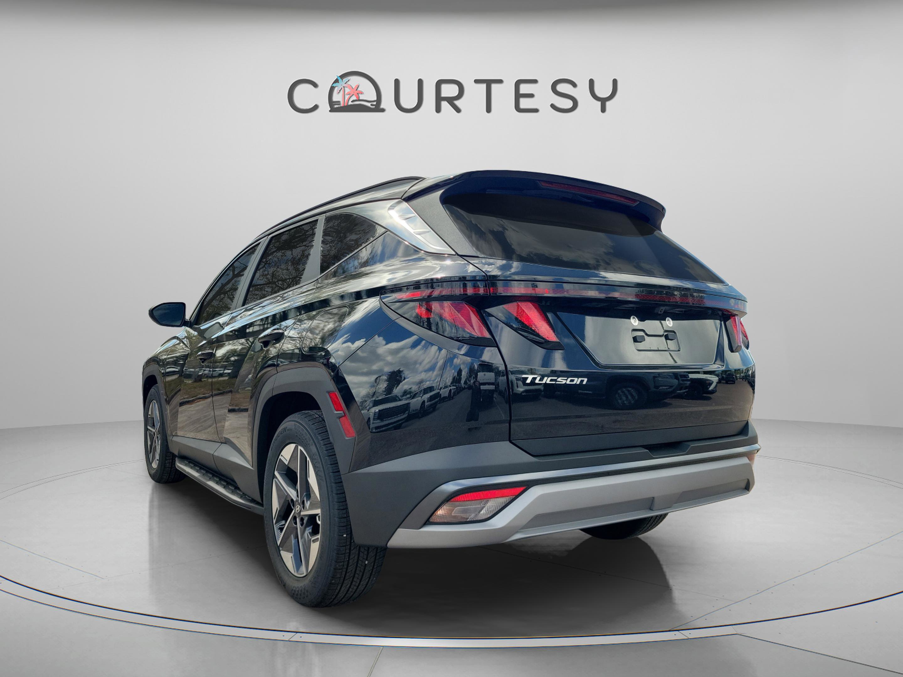 New 2026 Hyundai Tucson SEL image 3