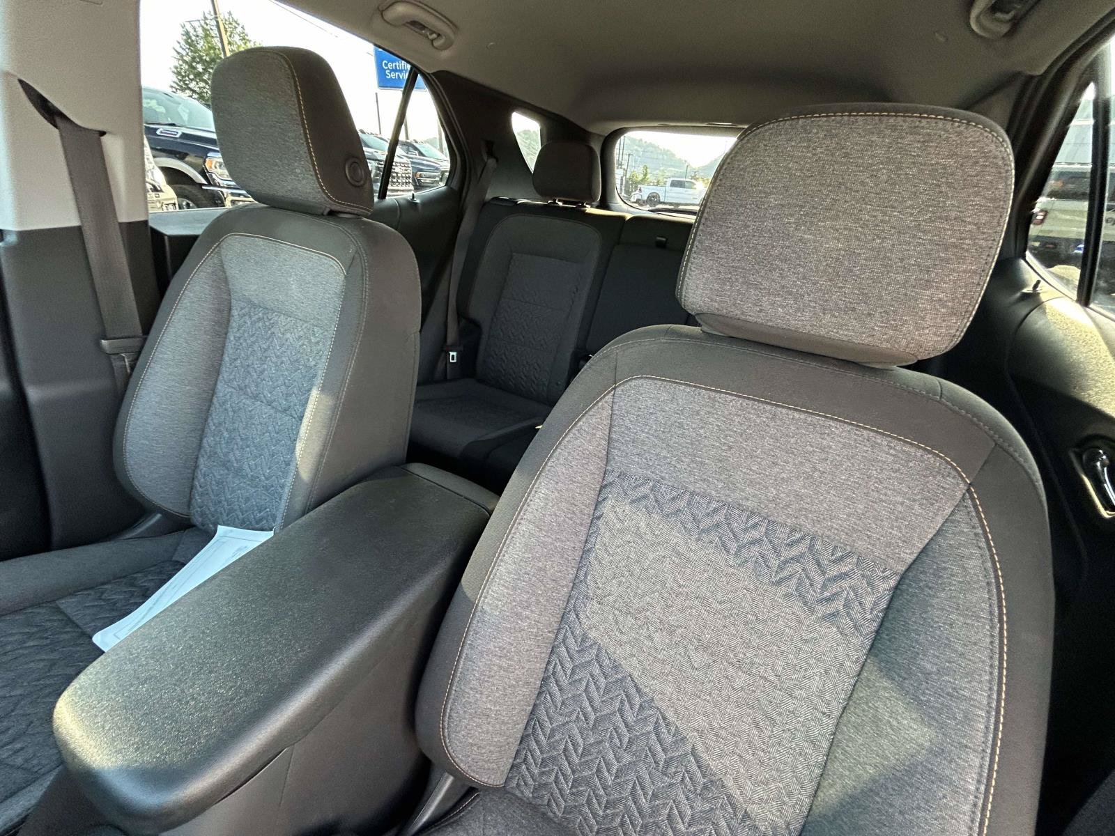 Used 2024 Chevrolet Equinox LT AWD/4WD image 18