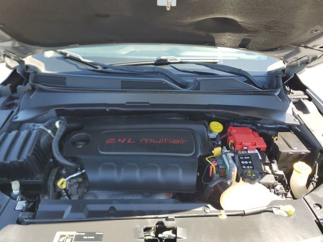 Used 2019 Jeep Compass Limited w/ Safety & Security Group AWD/4WD image 11