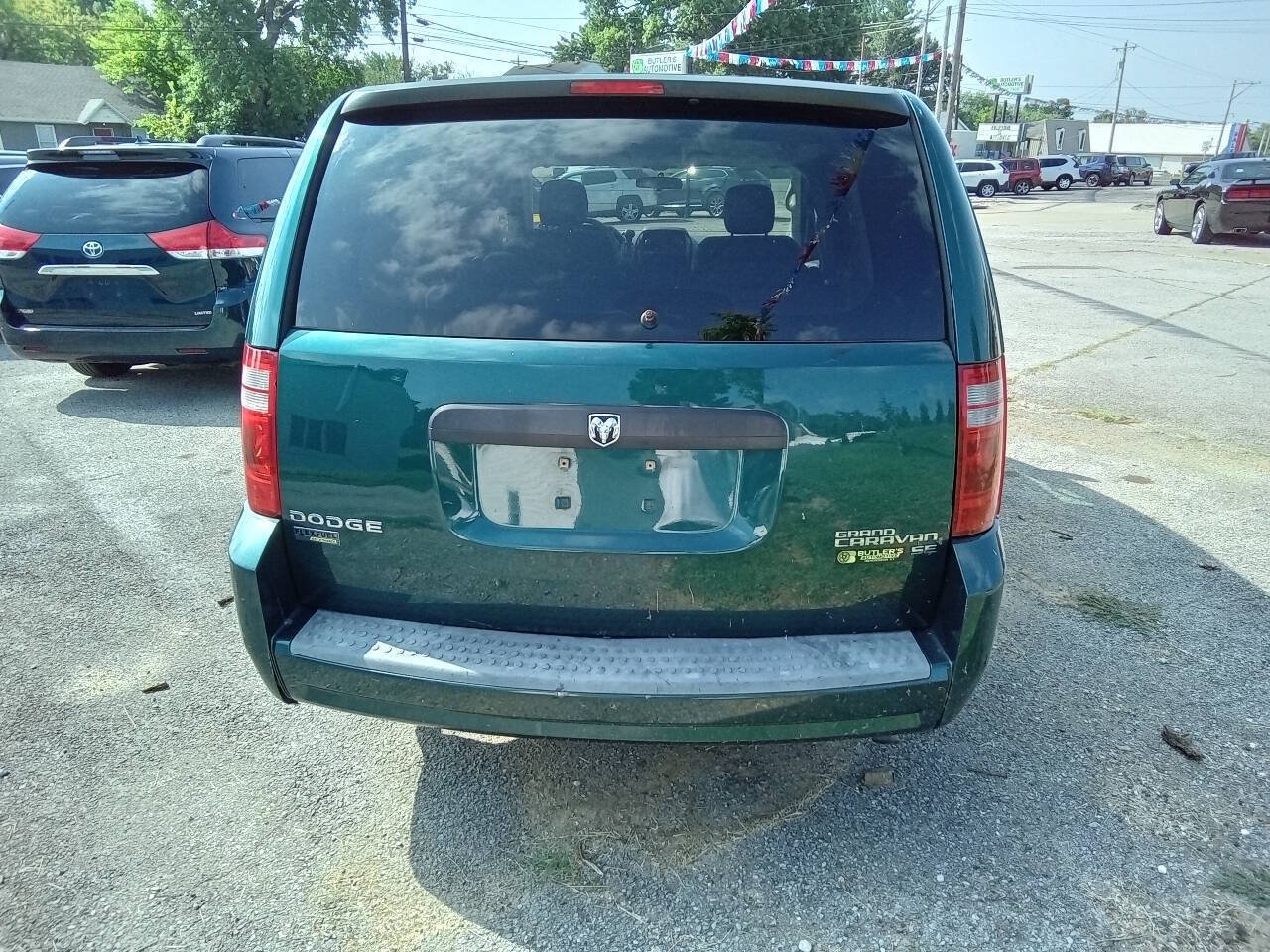 Used 2009 Dodge Grand Caravan SE FWD image 9