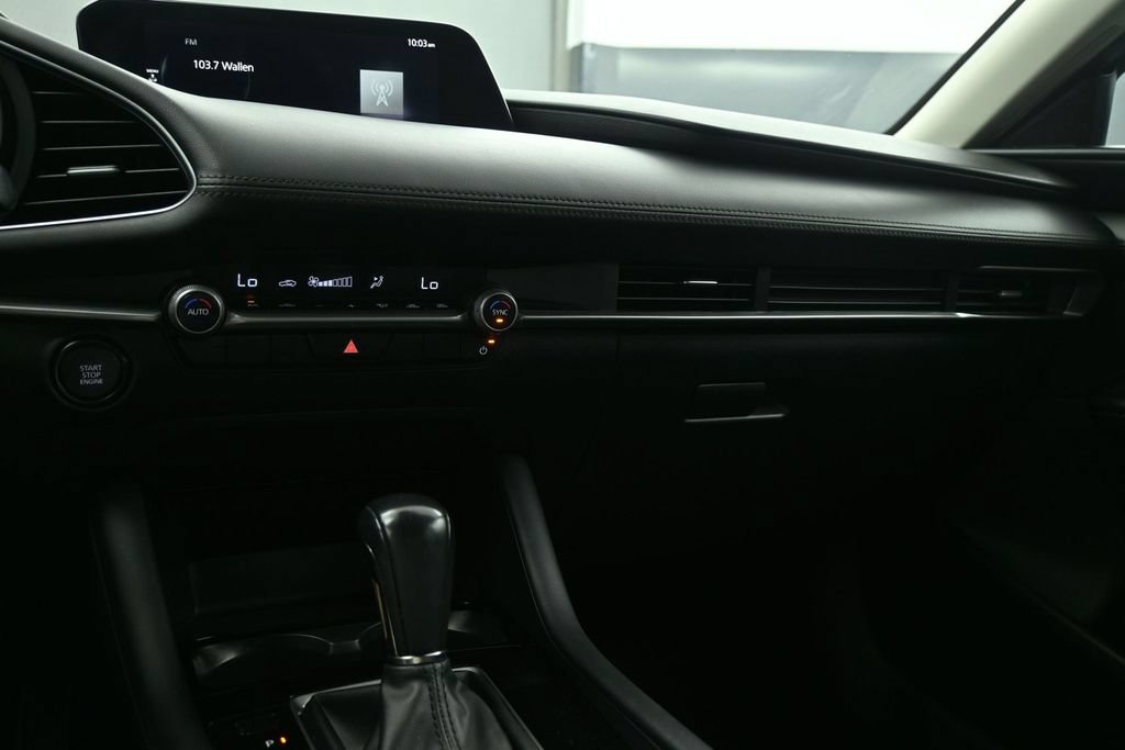Used 2024 MAZDA MAZDA3 s FWD image 18