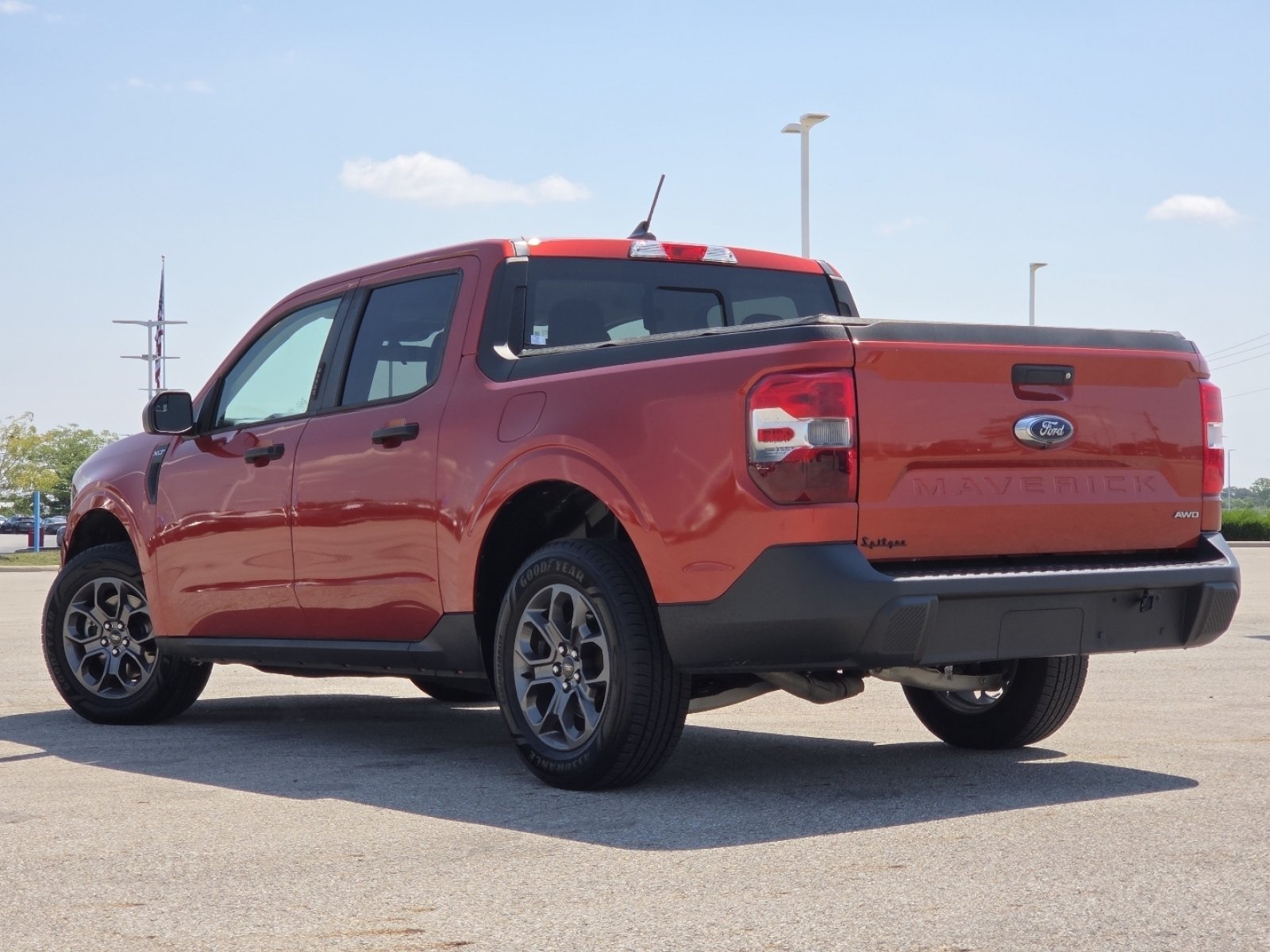 Used 2022 Ford Maverick XLT w/ Equipment Group 300A Standard AWD/4WD image 14