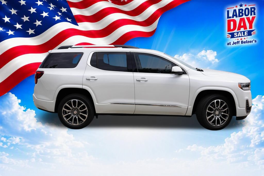 Certified 2022 GMC Acadia Denali w/ Trailering Package AWD/4WD image 3
