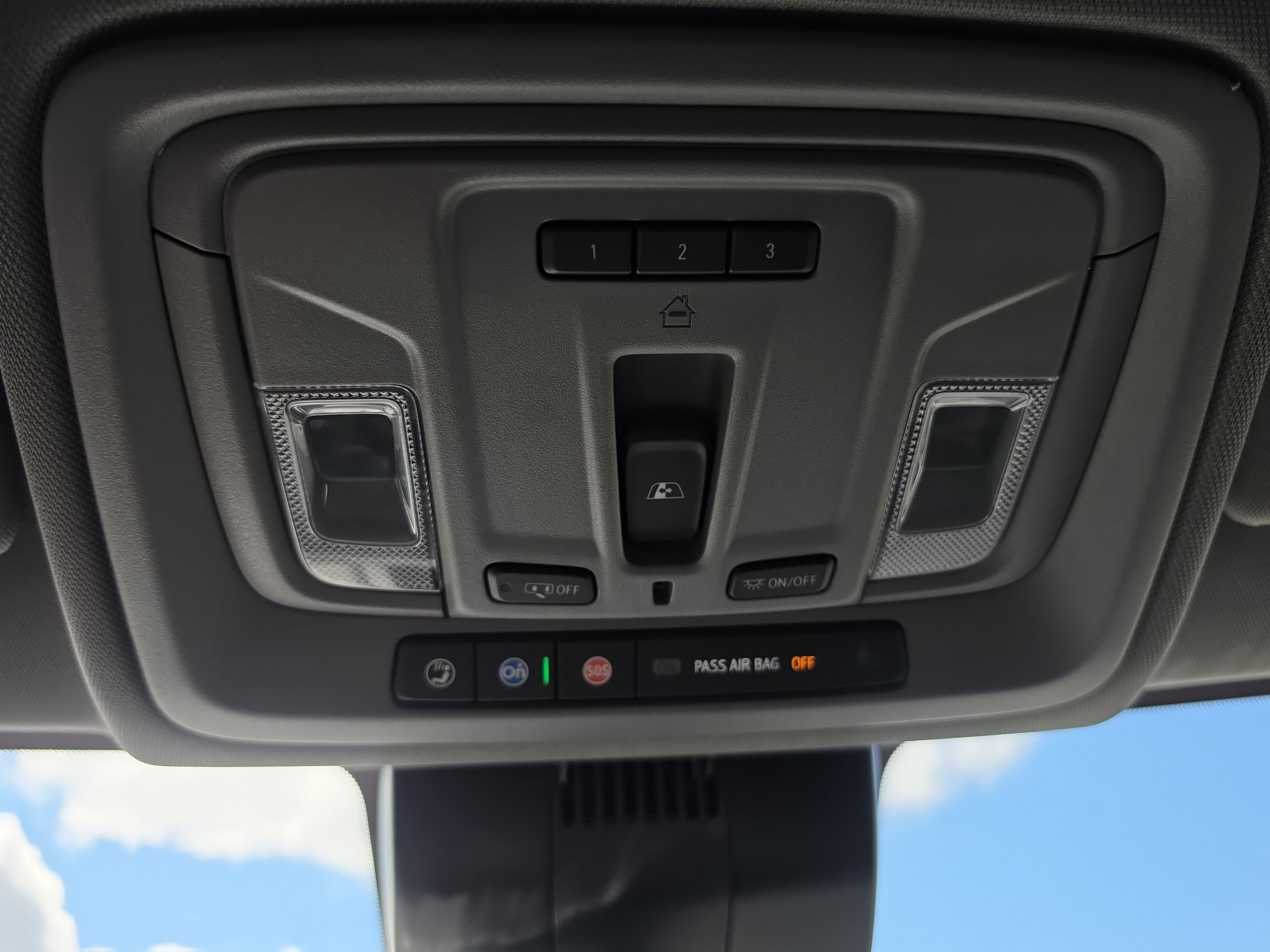 Used 2024 Chevrolet Silverado 1500 LT Trail Boss w/ Convenience Package II AWD/4WD image 32