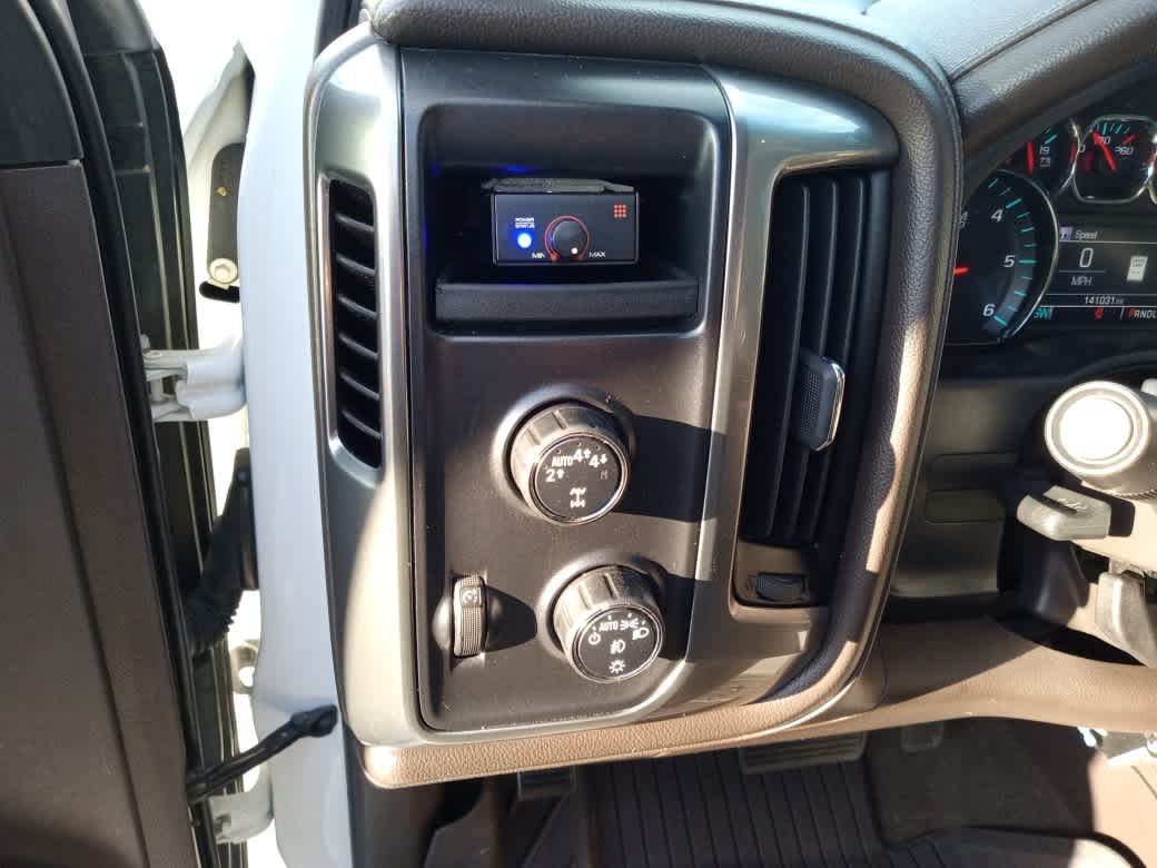 Used 2018 Chevrolet Silverado 1500 LTZ w/ Sport Package AWD/4WD image 18
