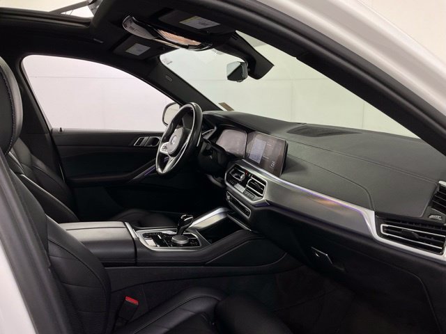 Certified 2023 BMW X6 xDrive40i w/ M Sport Package AWD/4WD image 32