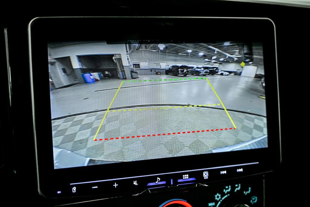 New 2026 GMC Savana 2500 Work Van w/ Driver Convenience Package image 18