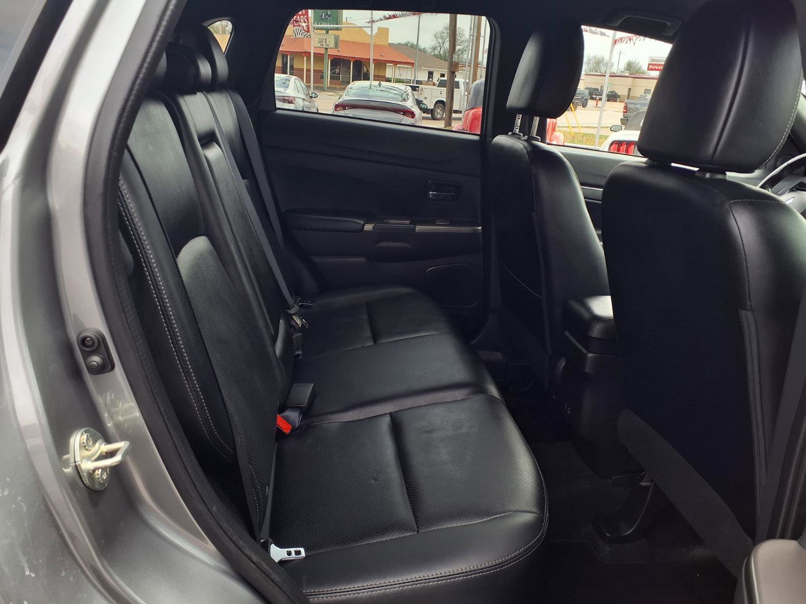 Used 2023 Mitsubishi Outlander Sport GT image 14