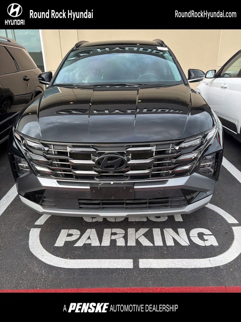 Certified 2025 Hyundai Tucson Limited image 1