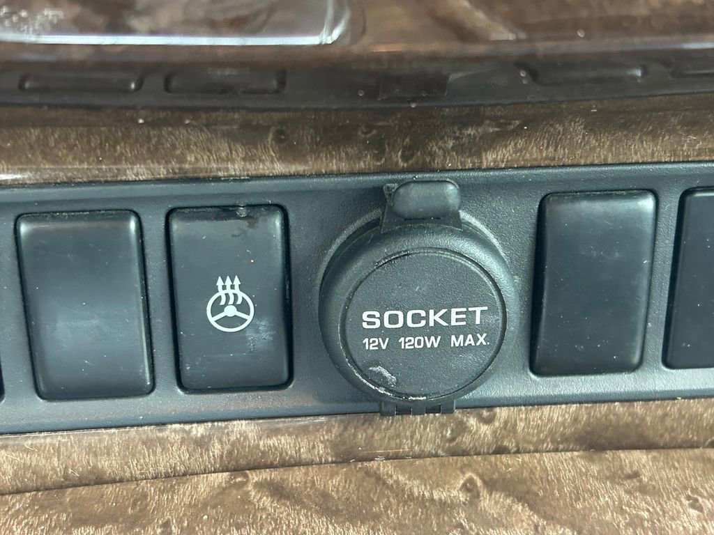 Used 2017 INFINITI QX80 2WD image 33