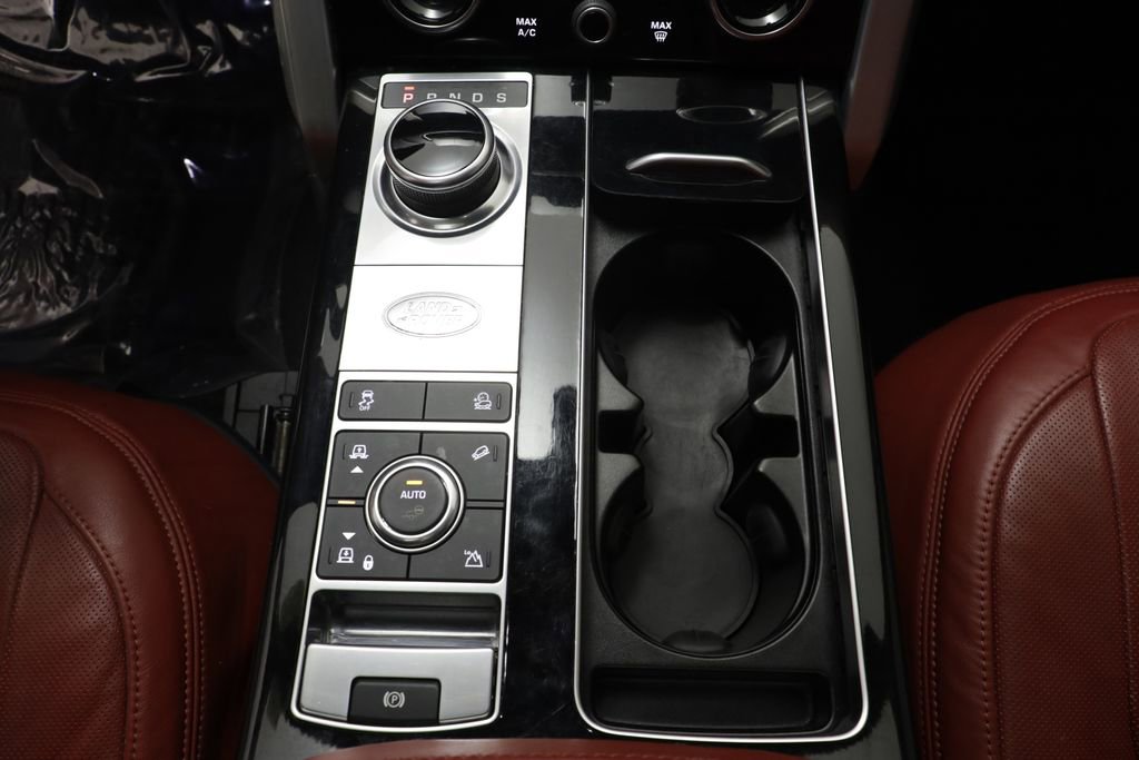 Used 2021 Land Rover Range Rover Long Wheelbase Autobiography image 14