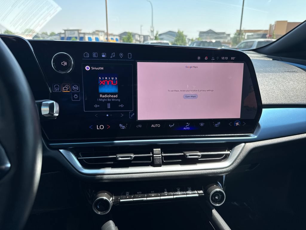 Used 2024 Chevrolet Equinox EV LT AWD/4WD image 17