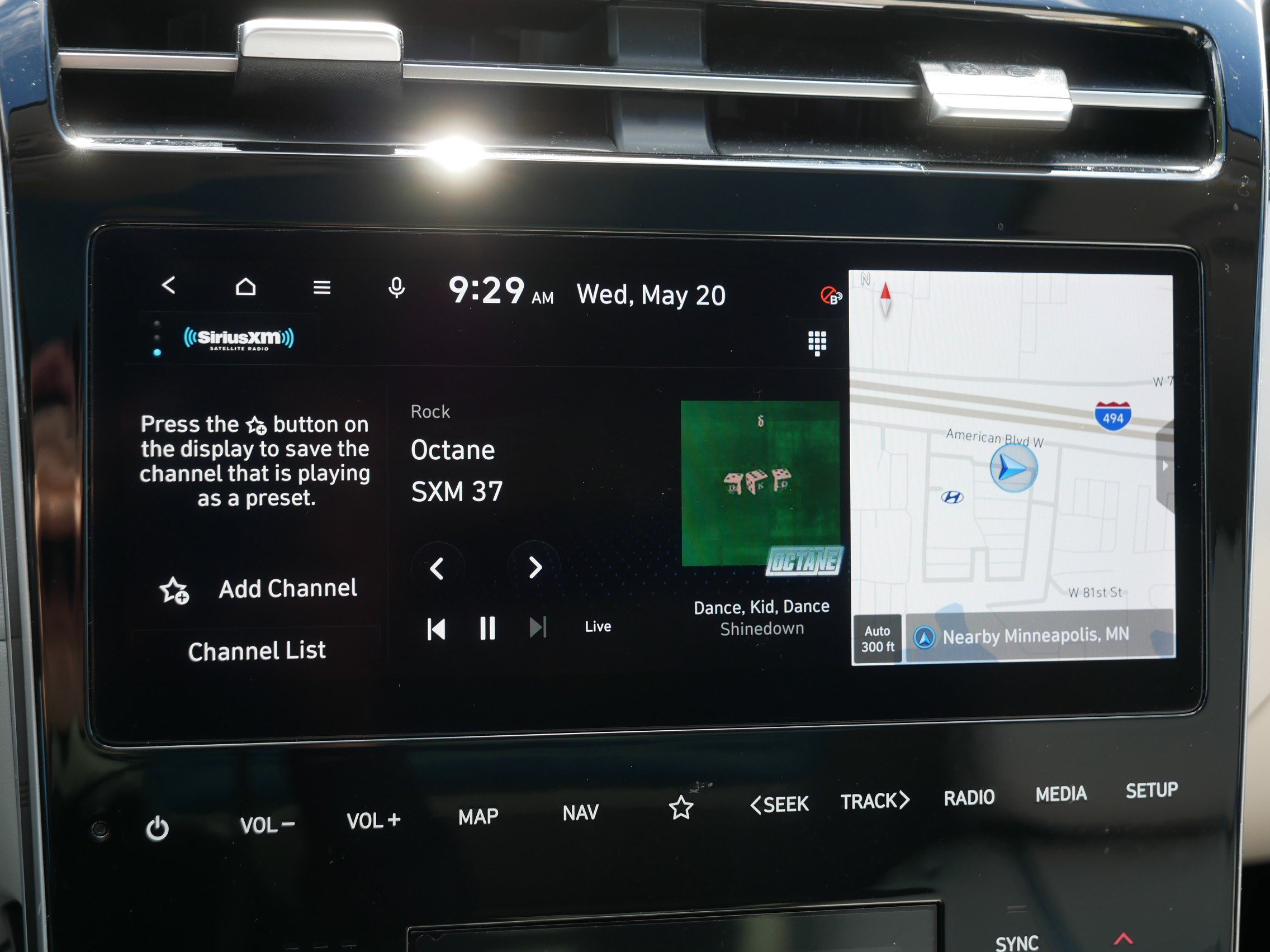 Certified 2023 Hyundai Tucson Limited AWD/4WD image 22